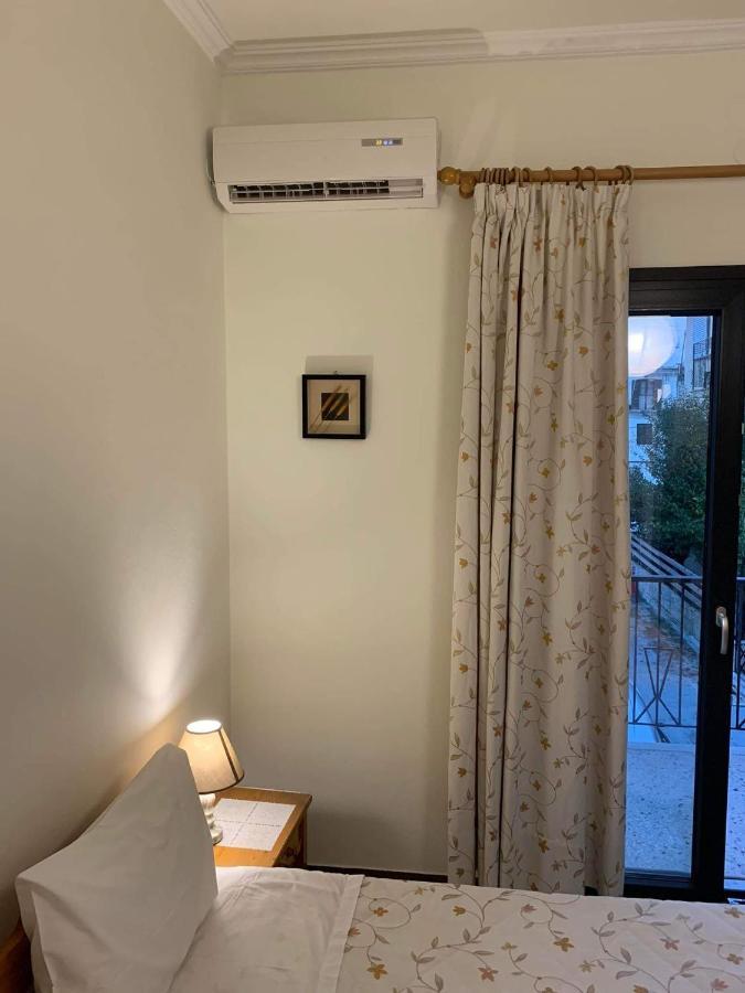 Madalenarooms Benitses (Corfu) Exterior foto