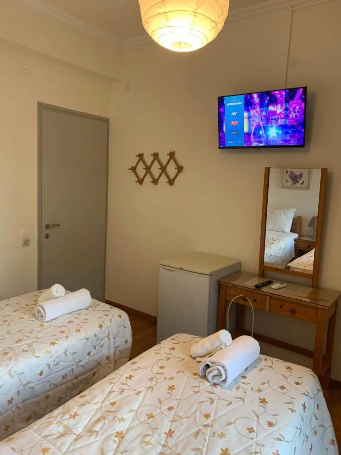 Madalenarooms Benitses (Corfu) Exterior foto